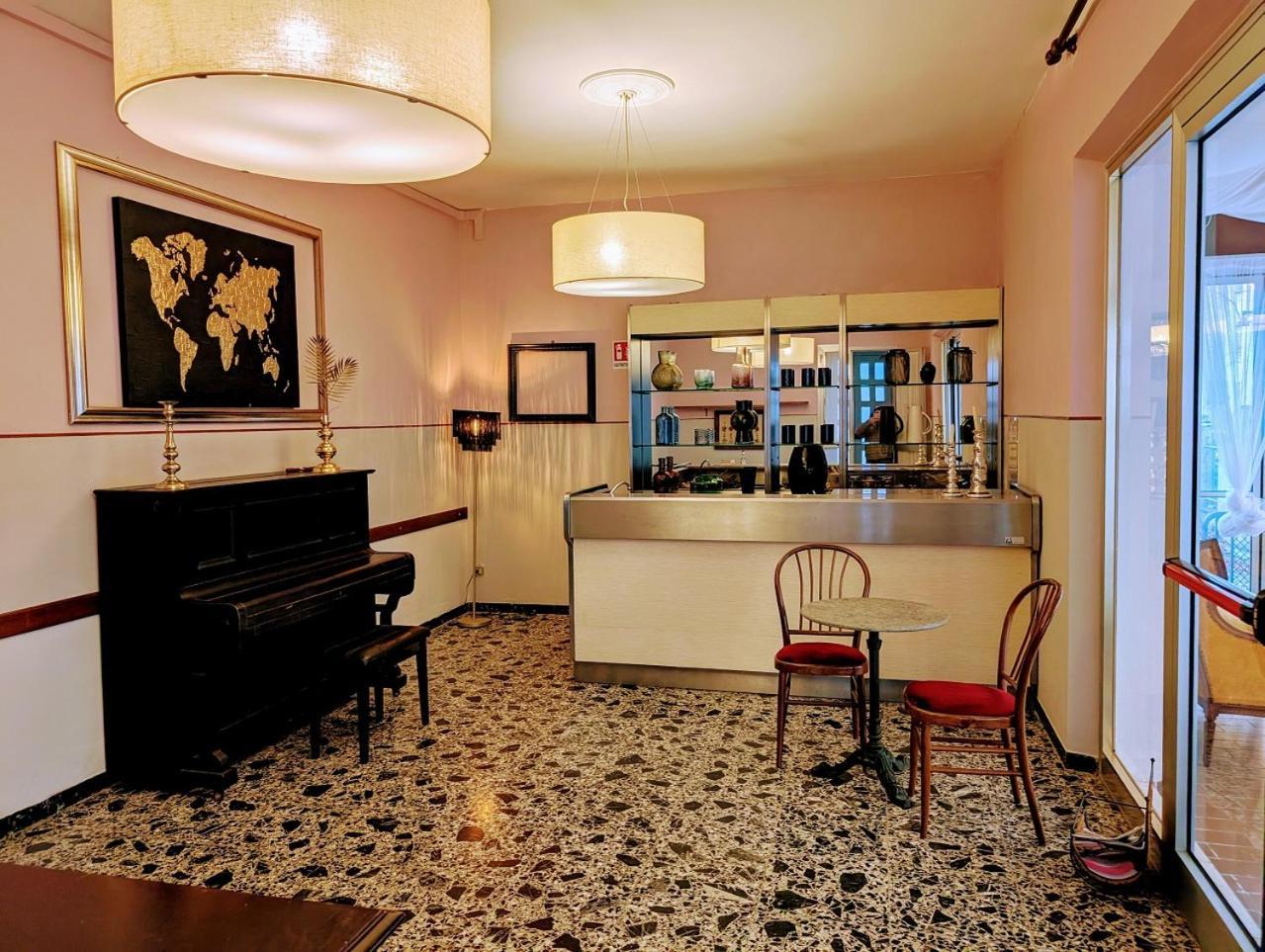 Villa Antonietta Rooms & Coffee Чезенатіко Екстер'єр фото