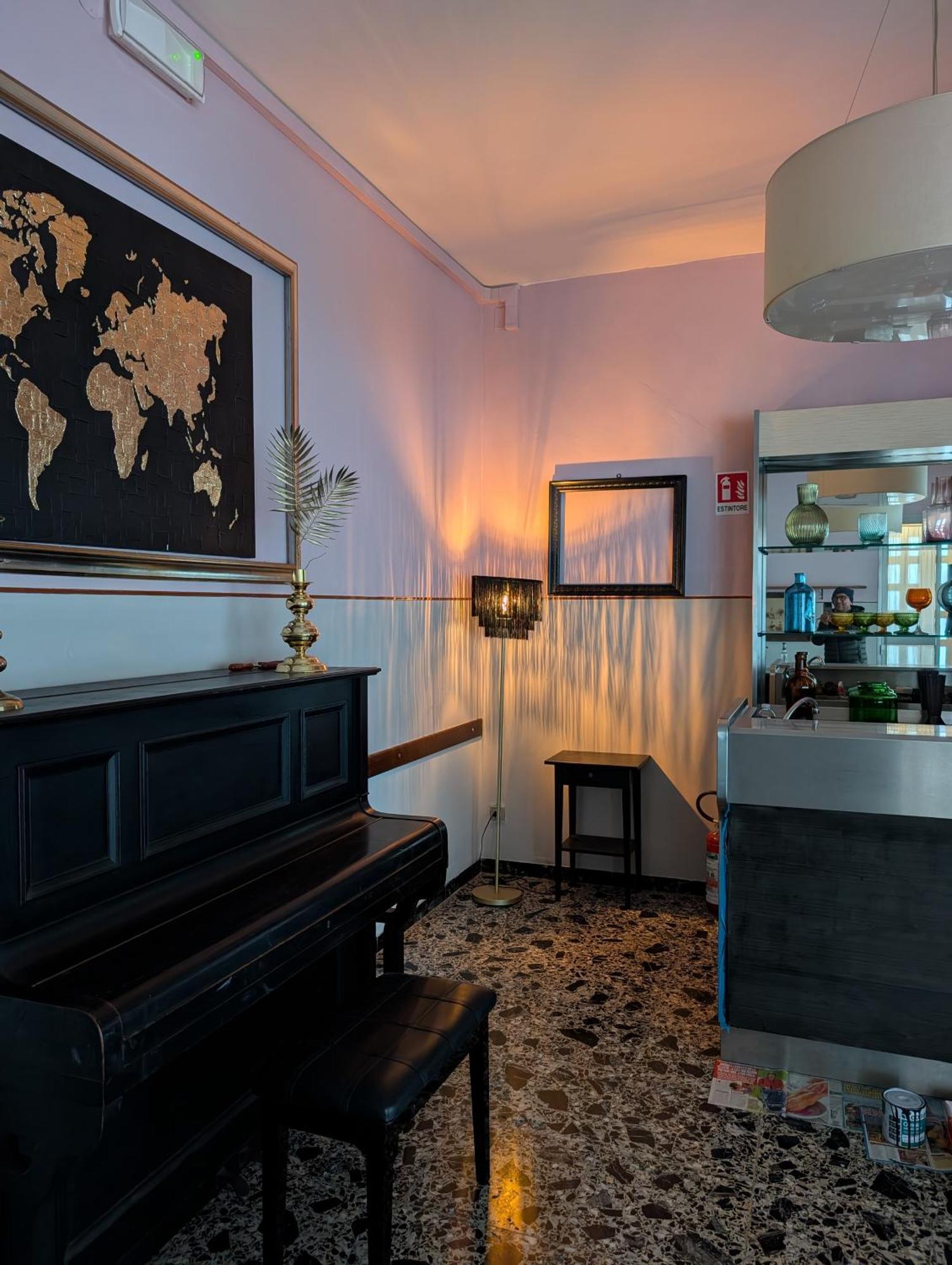 Villa Antonietta Rooms & Coffee Чезенатіко Екстер'єр фото