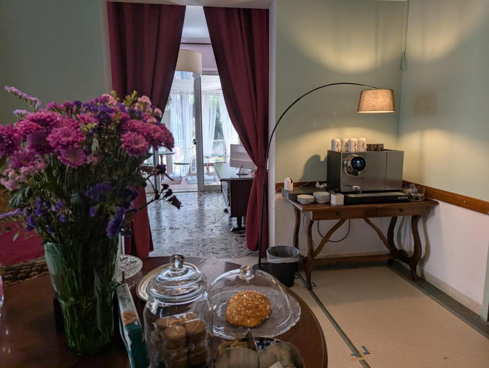Villa Antonietta Rooms & Coffee Чезенатіко Екстер'єр фото